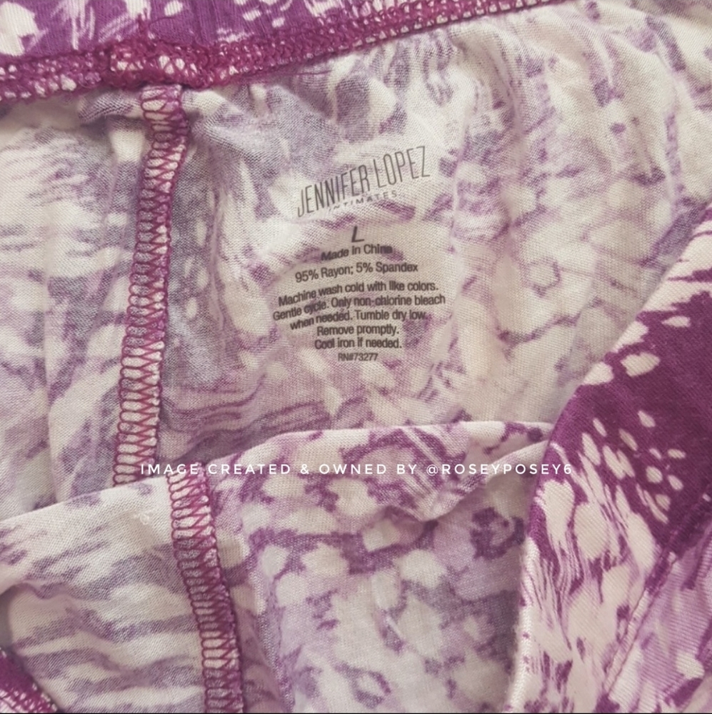 Jennifer Lopez Purple Floral Camisole & Shorts PJS - Picture 4 of 5